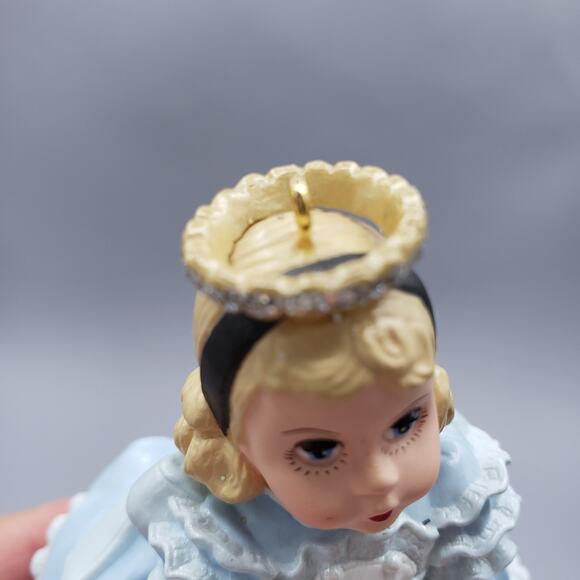 Vintage Hallmark Alice‎ in Wonderland Handcrafted Holiday Ornament - Picture 13 of 15